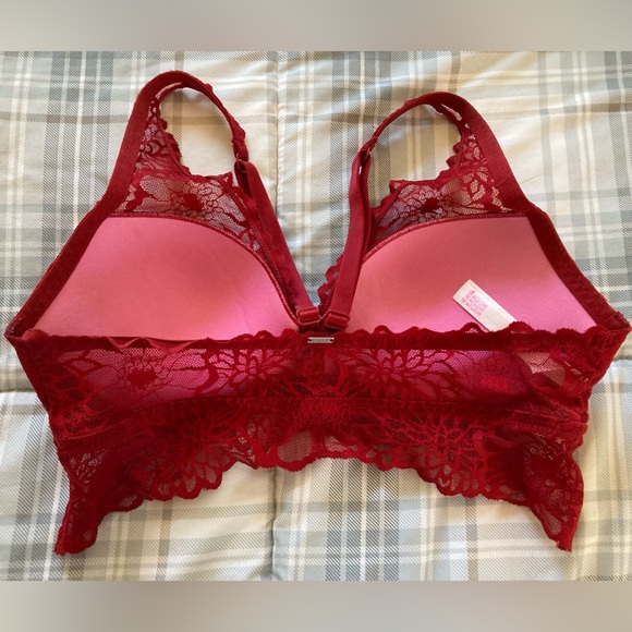 📦$5.95 SHIP! Pink by Victoria’s Secret red lace bra - Picture 2 of 3